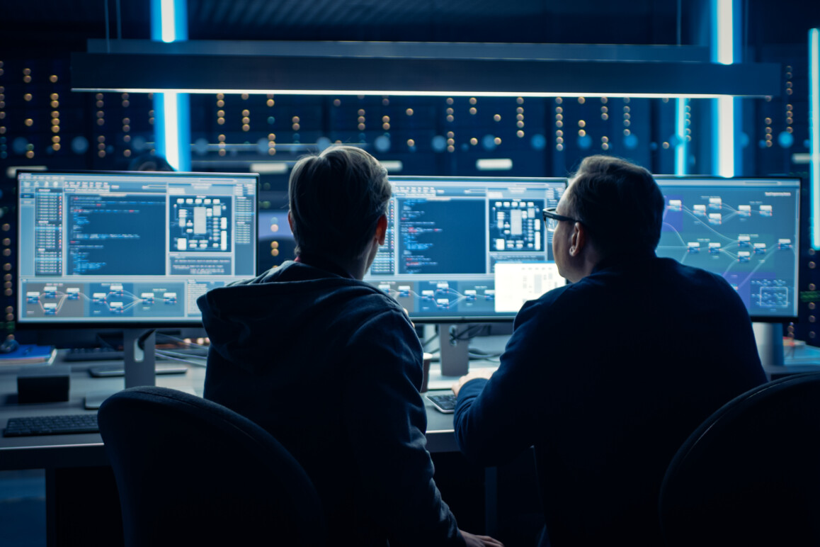 Continuous Bus Duct Monitoring for Data Centers | AP Sensing