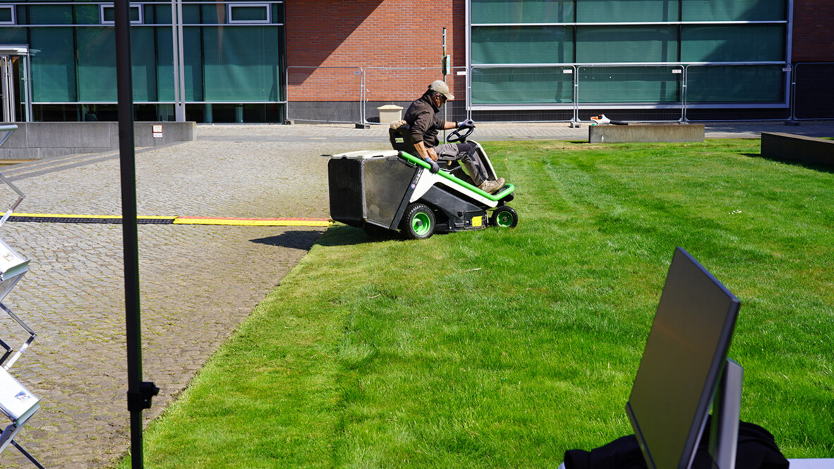 Pflege von Außenanlagen, potenzieller Einsatzort für AP Sensing faseroptische Sensoriklösungen zur Infrastrukturüberwachung Pflege von Außenanlagen, potenzieller Einsatzort für AP Sensing faseroptische Sensoriklösungen zur Infrastrukturüberwachung