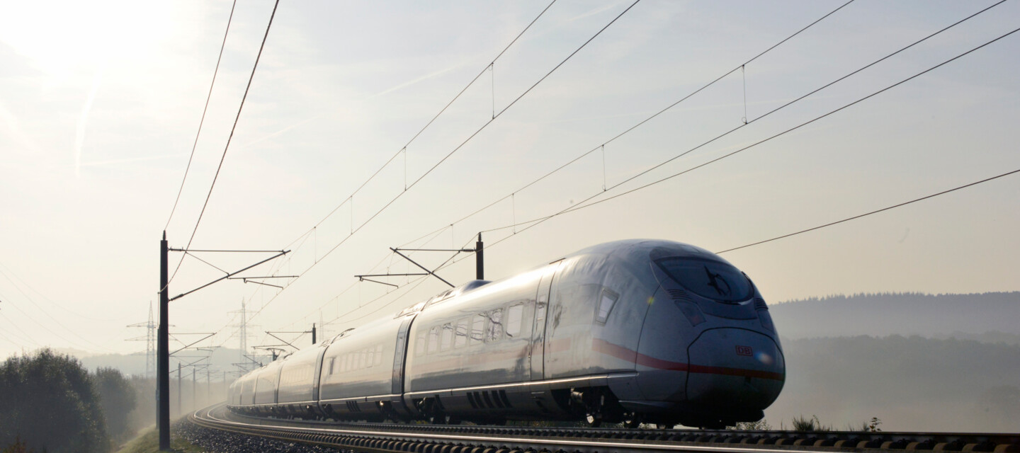Railway Monitoring DB98483