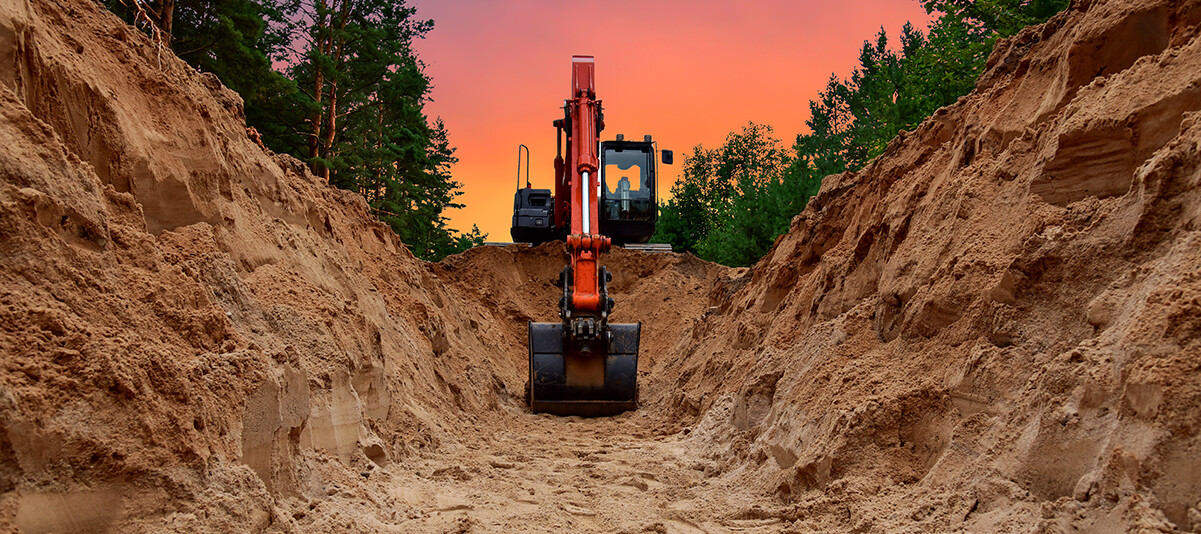 Underground Cable digging_iStock-1287874597-lowres Underground Cable digging_iStock-1287874597-lowres