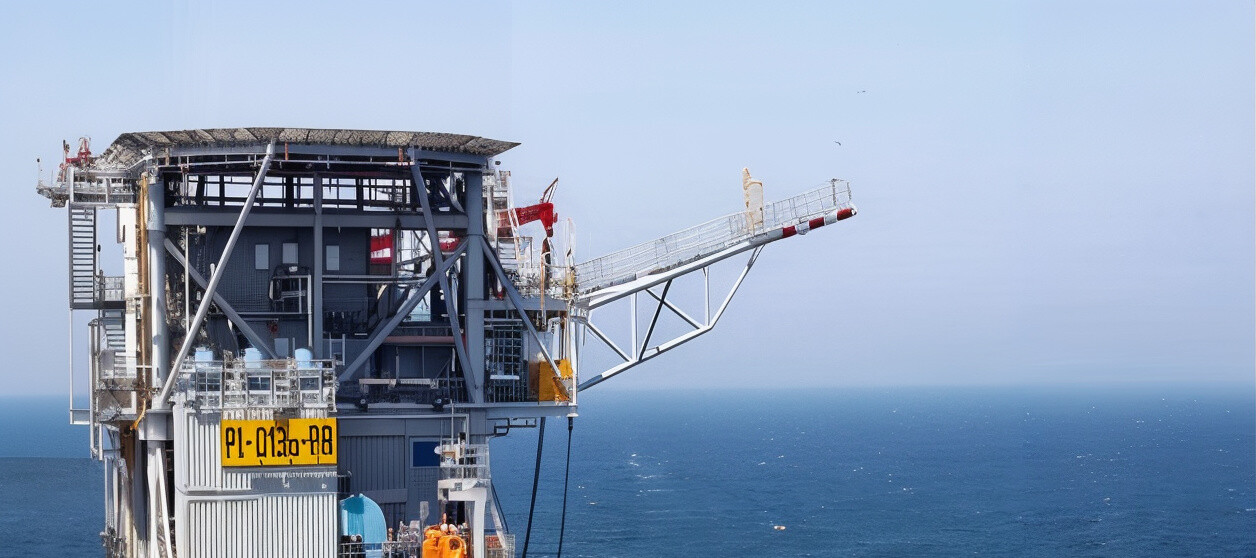 Offshore oil and gas platform, monitored by AP Sensing's fiber optic sensing solutions Offshore oil and gas platform, monitored by AP Sensing's fiber optic sensing solutions