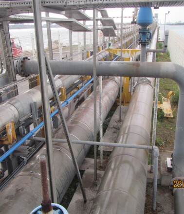 AP Sensing fiber optic sensing solution for pipeline monitoring and security at waterfront facility AP Sensing fiber optic sensing solution for pipeline monitoring and security at waterfront facility