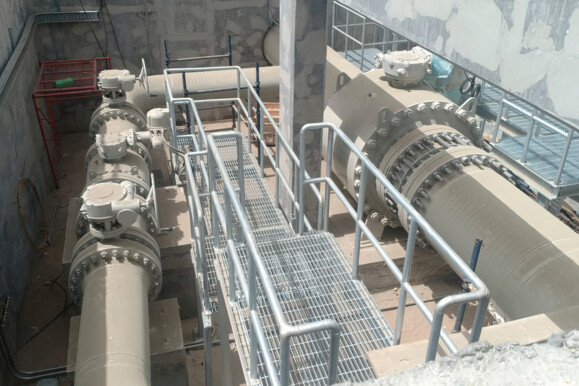 Water pipeline transmission