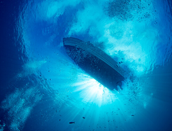 AP Sensing: Unterwasserüberwachung kritischer Infrastruktur wie Pipelines und Kabel mittels Glasfaser-Sensorik AP Sensing: Unterwasserüberwachung kritischer Infrastruktur wie Pipelines und Kabel mittels Glasfaser-Sensorik