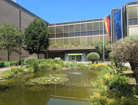 BB Office_Main Entrance_2025_lowres